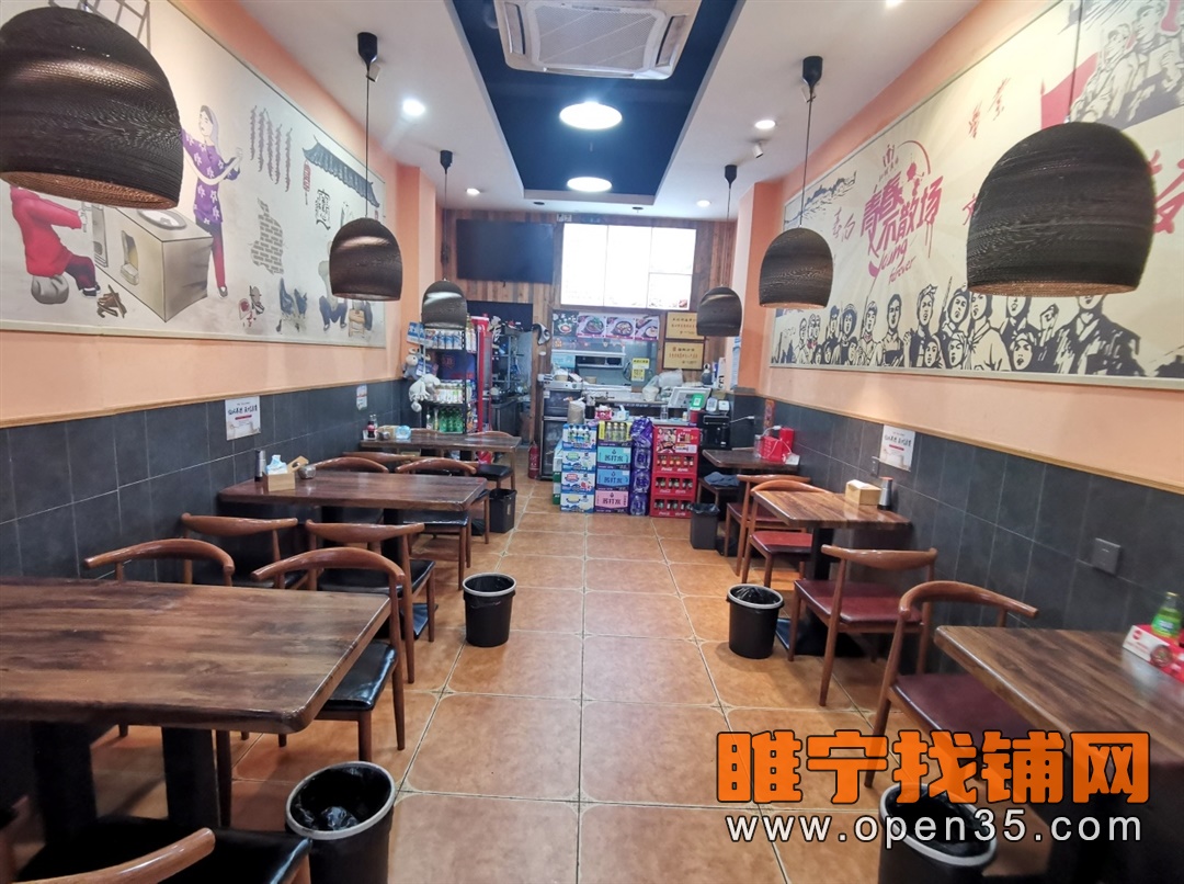 睢宁中国城北门附近营业中小吃店不转