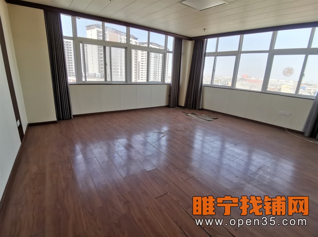 睢宁八里电商大楼带电梯办公室出租