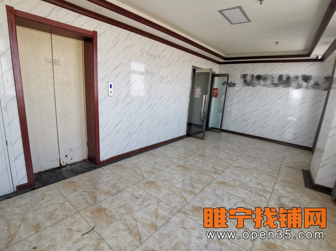 睢宁八里电商大楼带电梯办公室出租