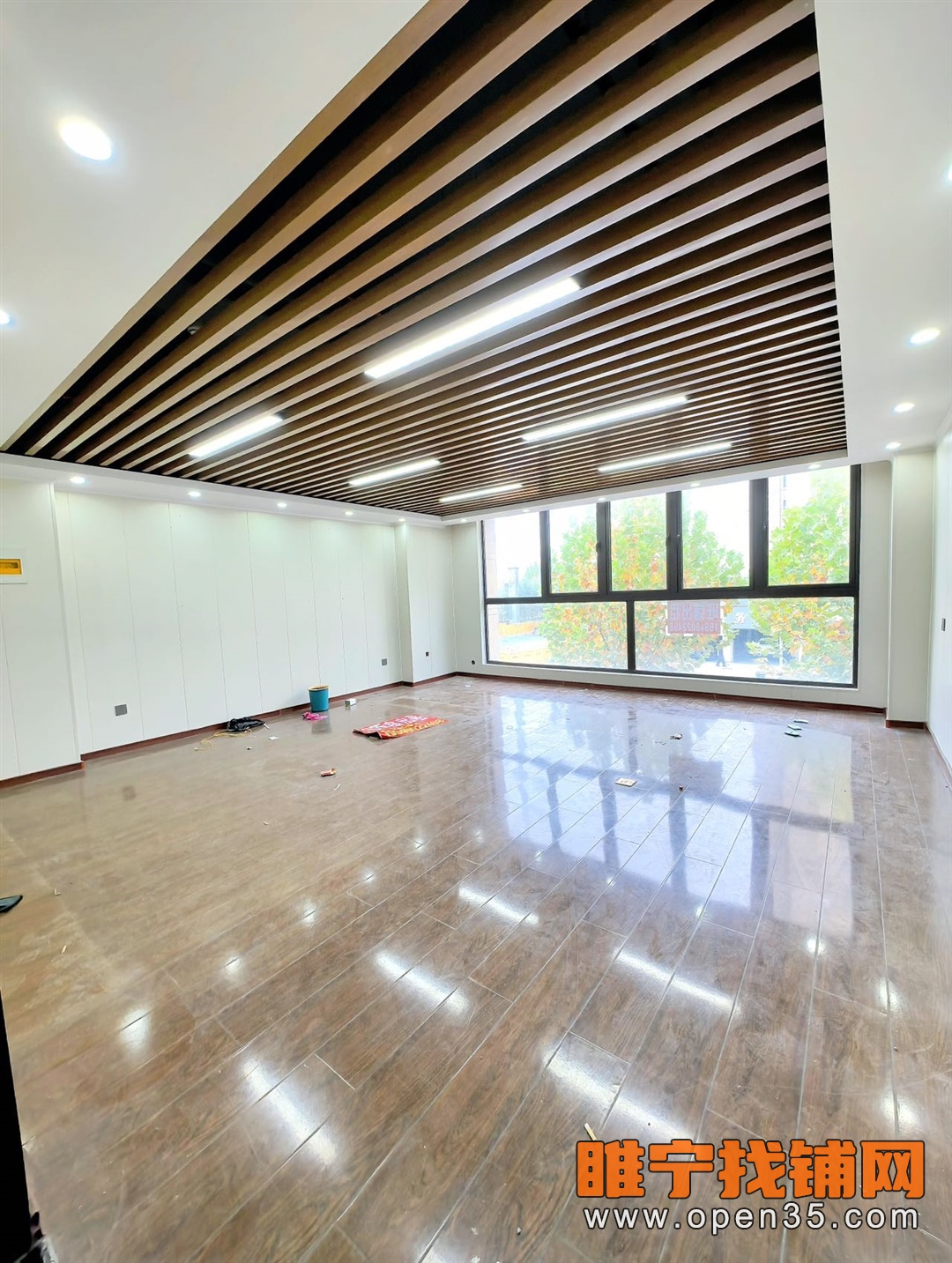 恭喜睢宁优步水岸东门精装修店铺1天成功租出