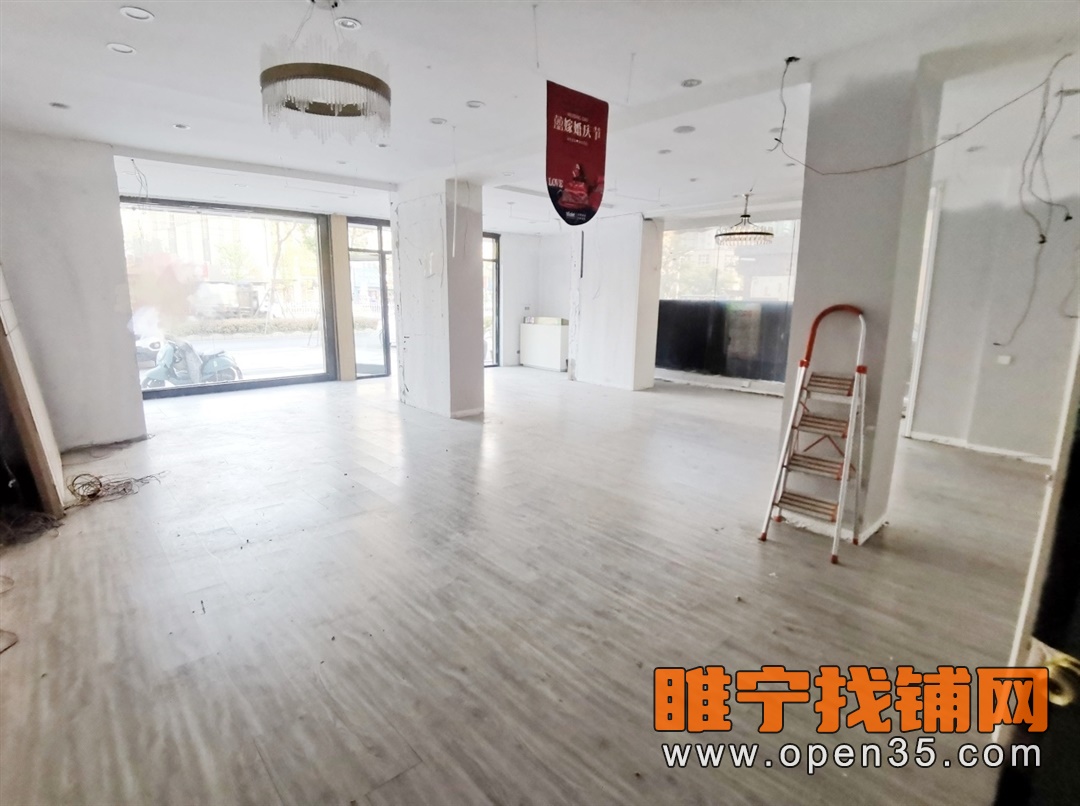 睢宁装饰城东门拐角双门头商铺出租