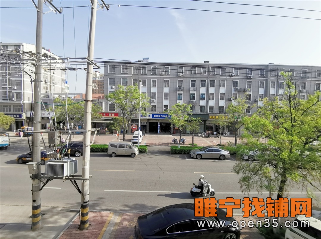 睢宁人民东路大门头空铺纯出租